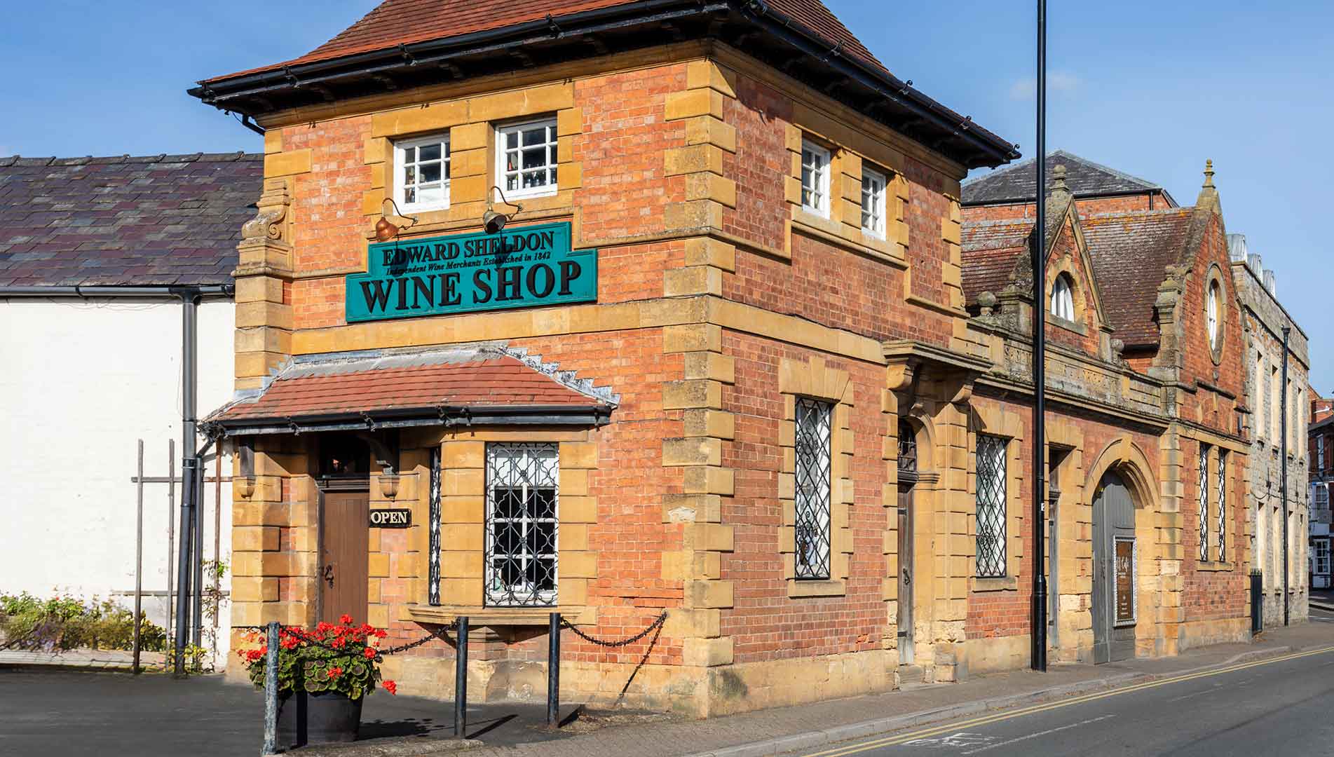 Sheldon's Wine Cellars Love Shipston